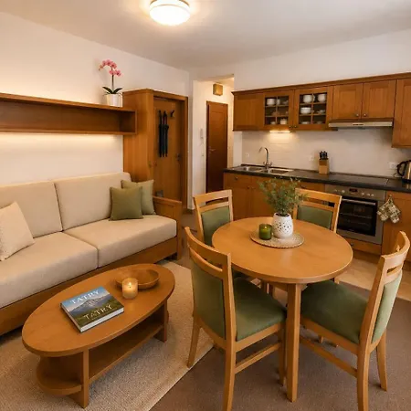 Lomnica Apartmán *